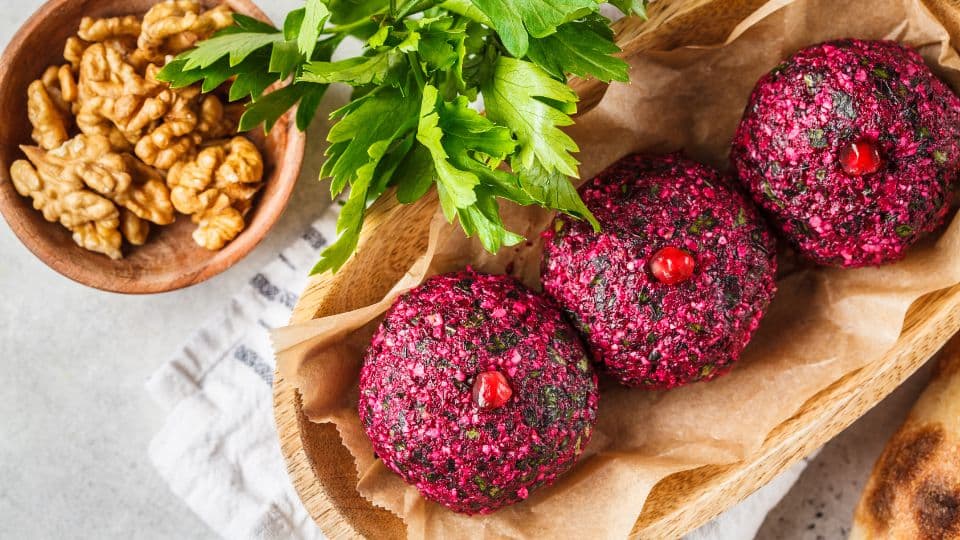 Beetroot Pkhali (3 pieces)